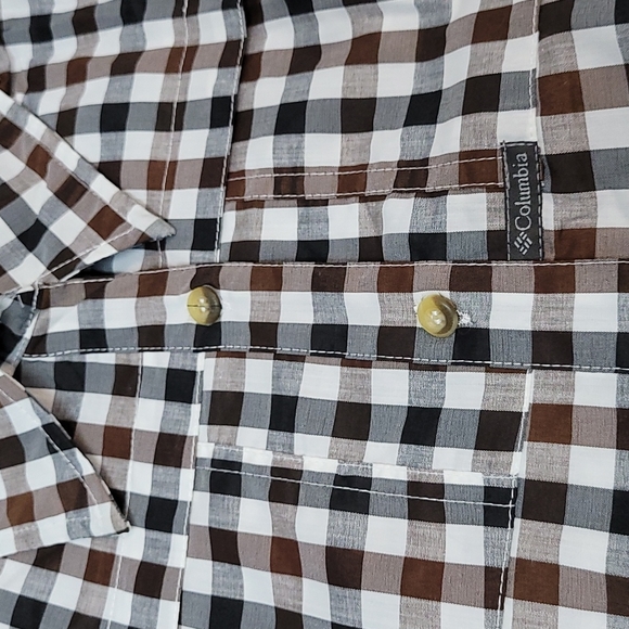 Columbia Women's Bonehead PFG button up shirt Med. - Picture 11 of 16